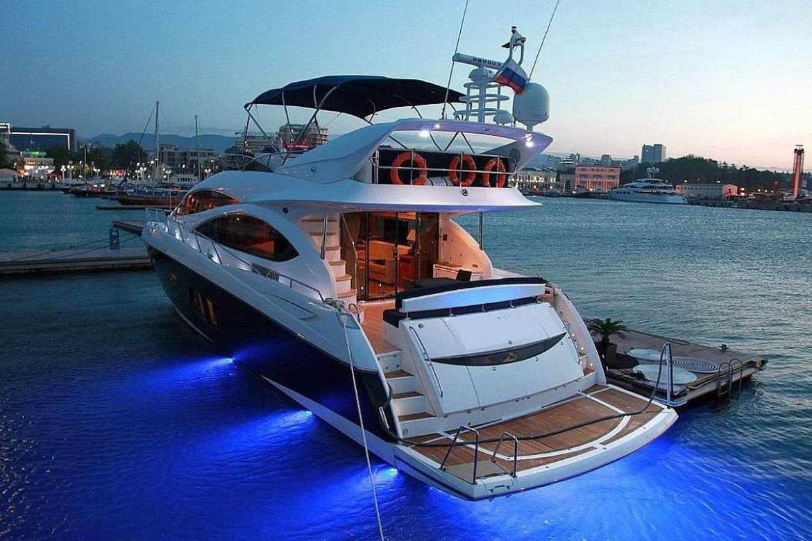 Яхта Sunseeker 72 #1